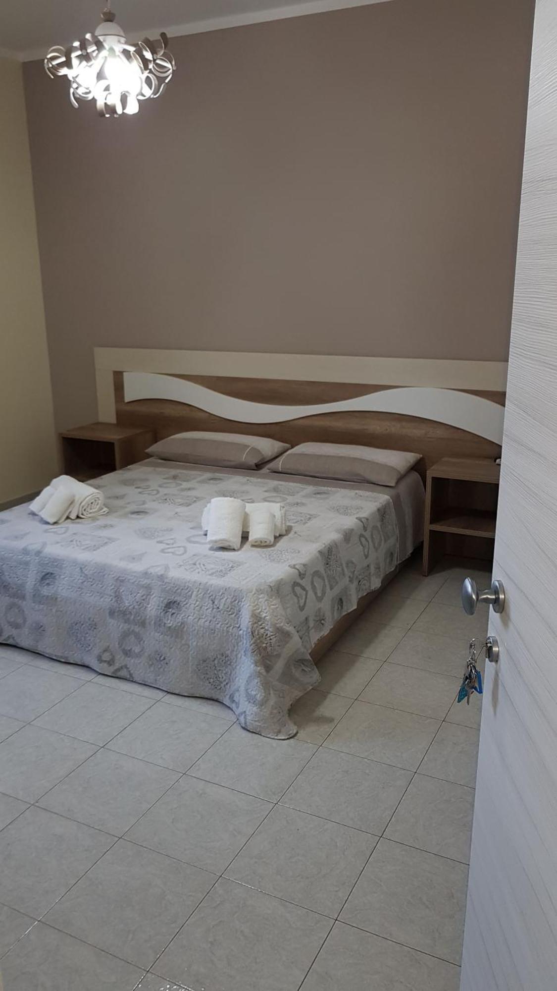 B&B Aereostation Lamezia Terme Quarto foto